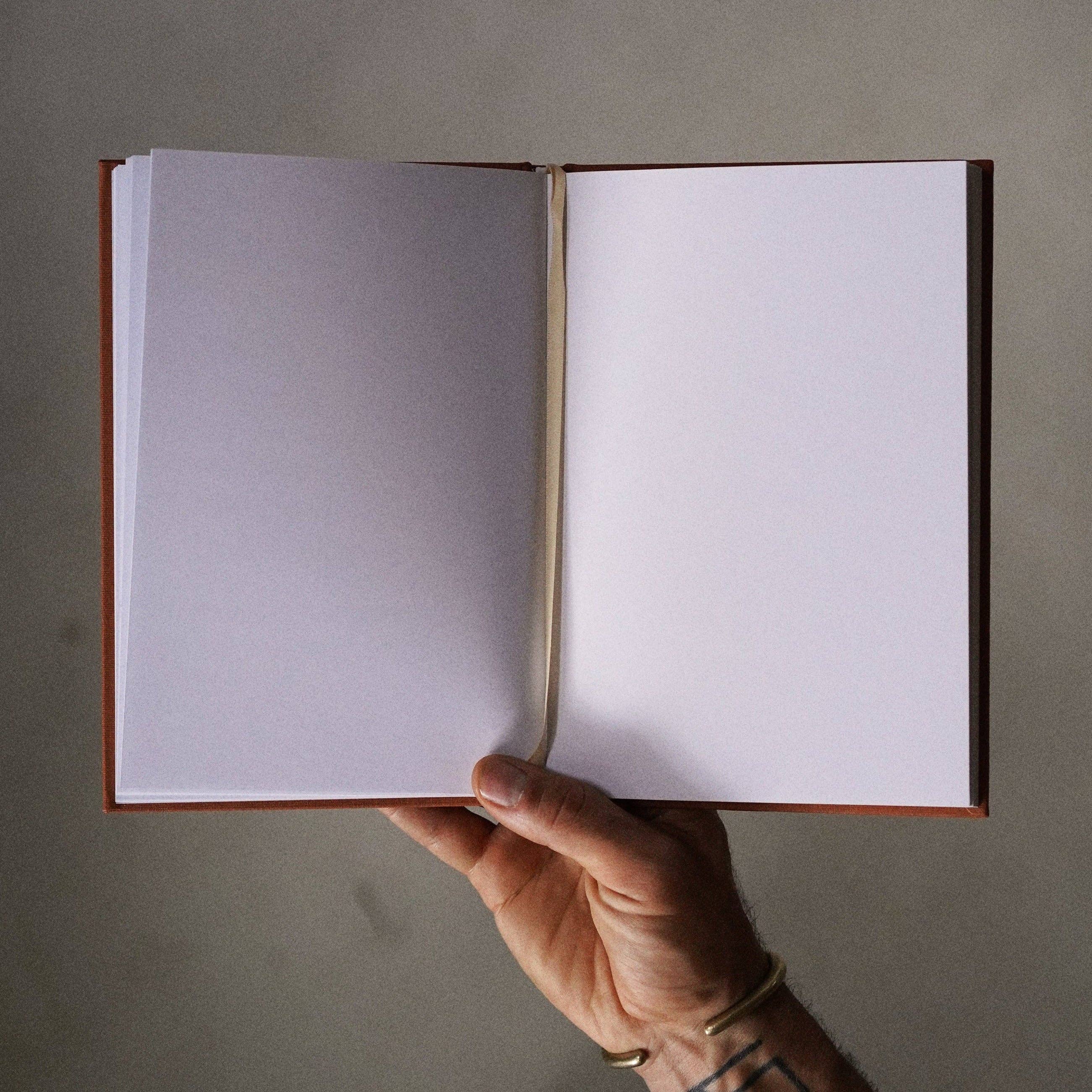 'Focus On The Good' Linen Bound Journal - Image 4