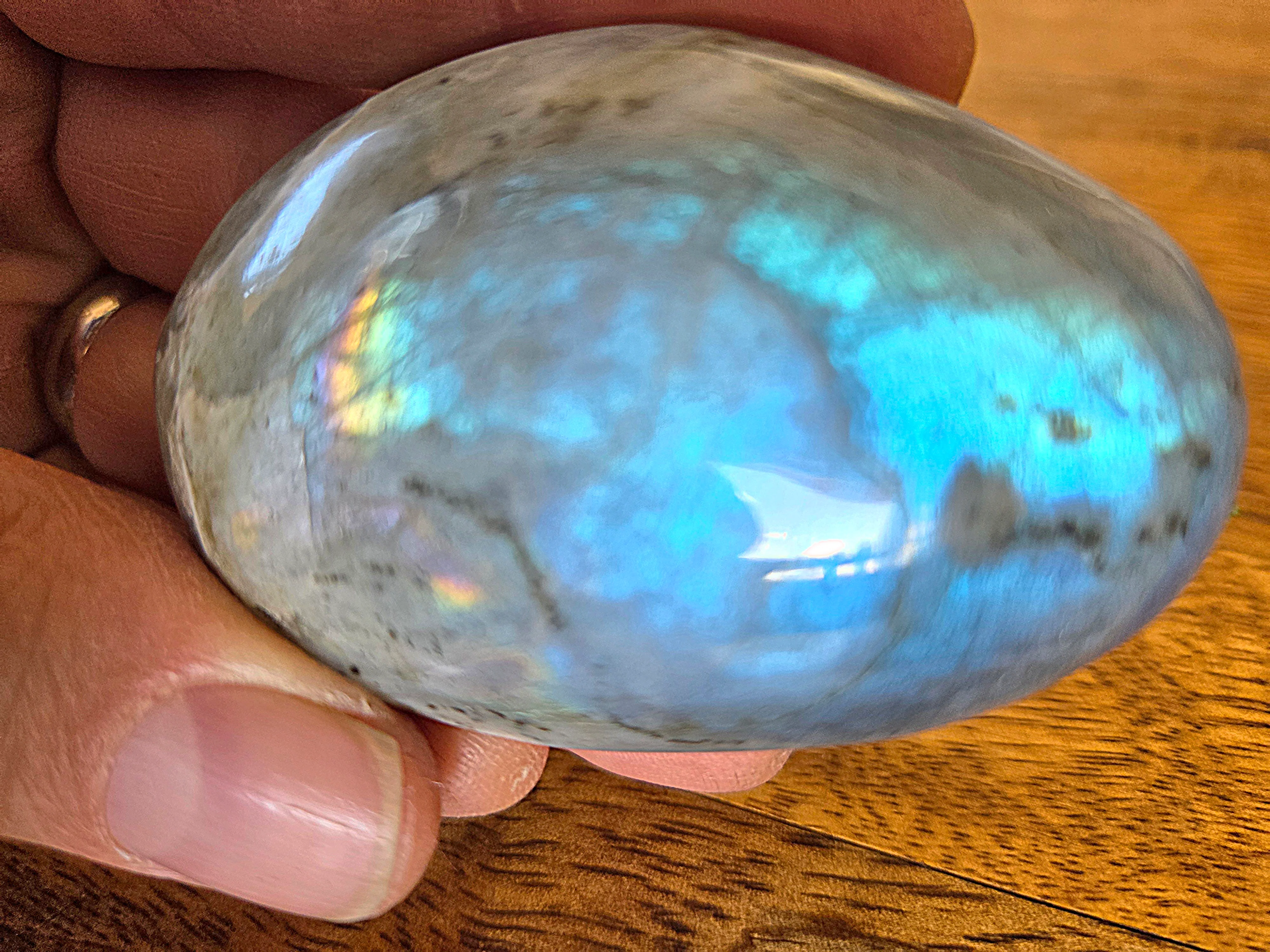 Labradorite Palm Stones - Smaller size - Image 12