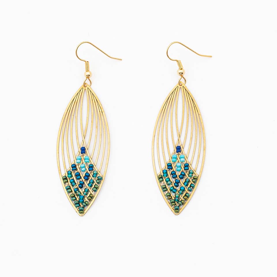 Swooping Oval Earring - Image 2